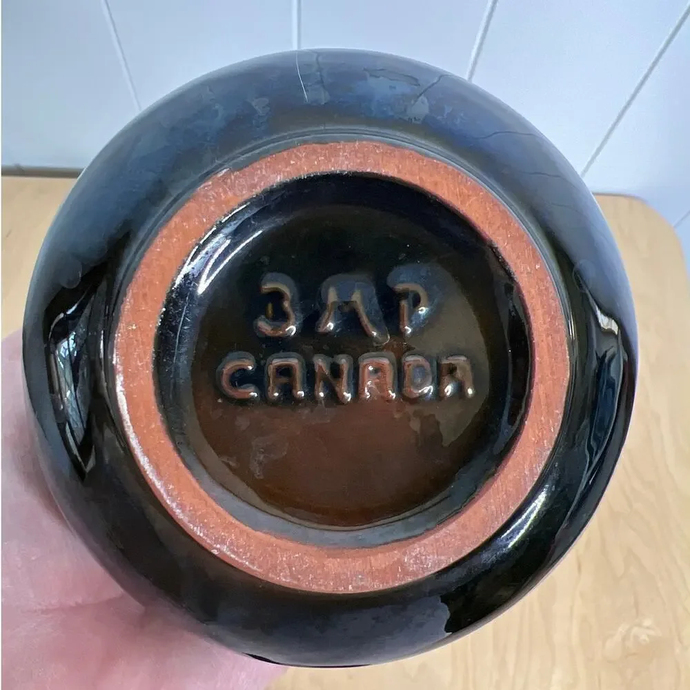 Blue Mountain Pottery Vase‎ Canadian Art Pottery 11 1/2